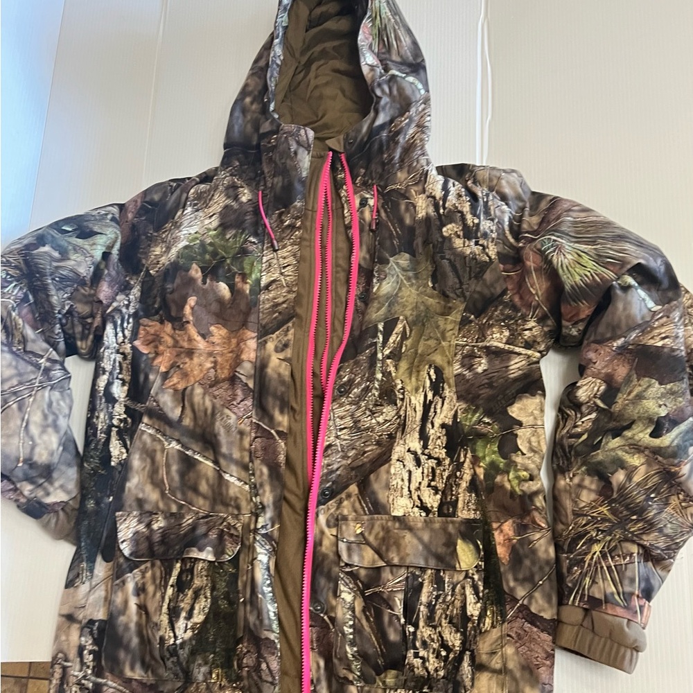 HERTER’S Camouflage Women’s Jacket with Pink Accents